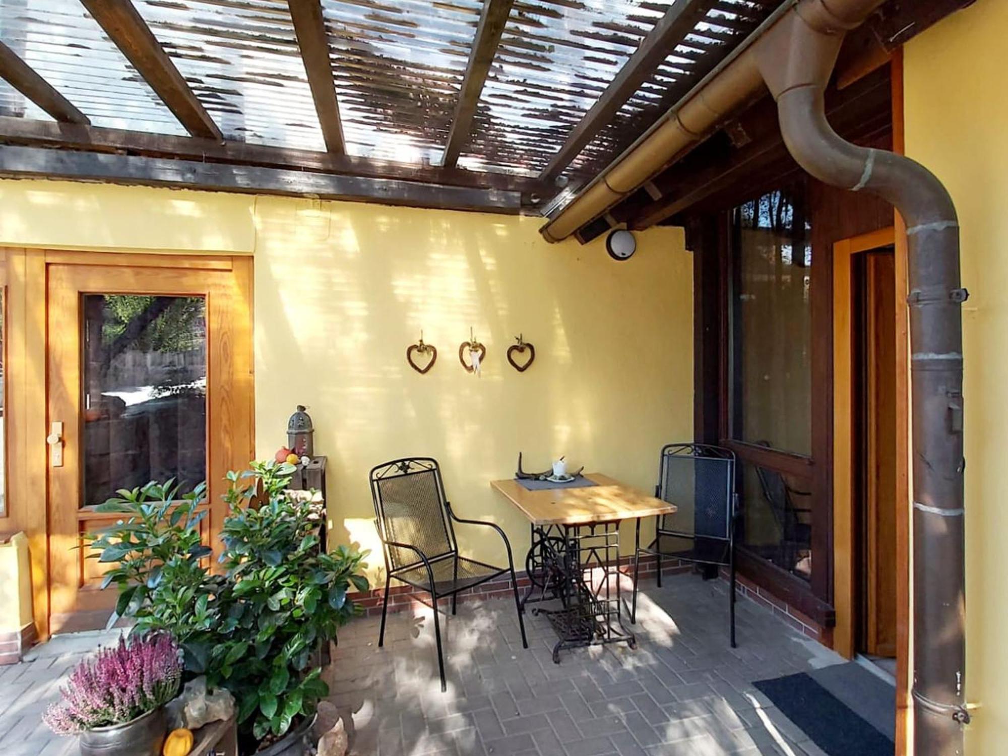 1 Apartment