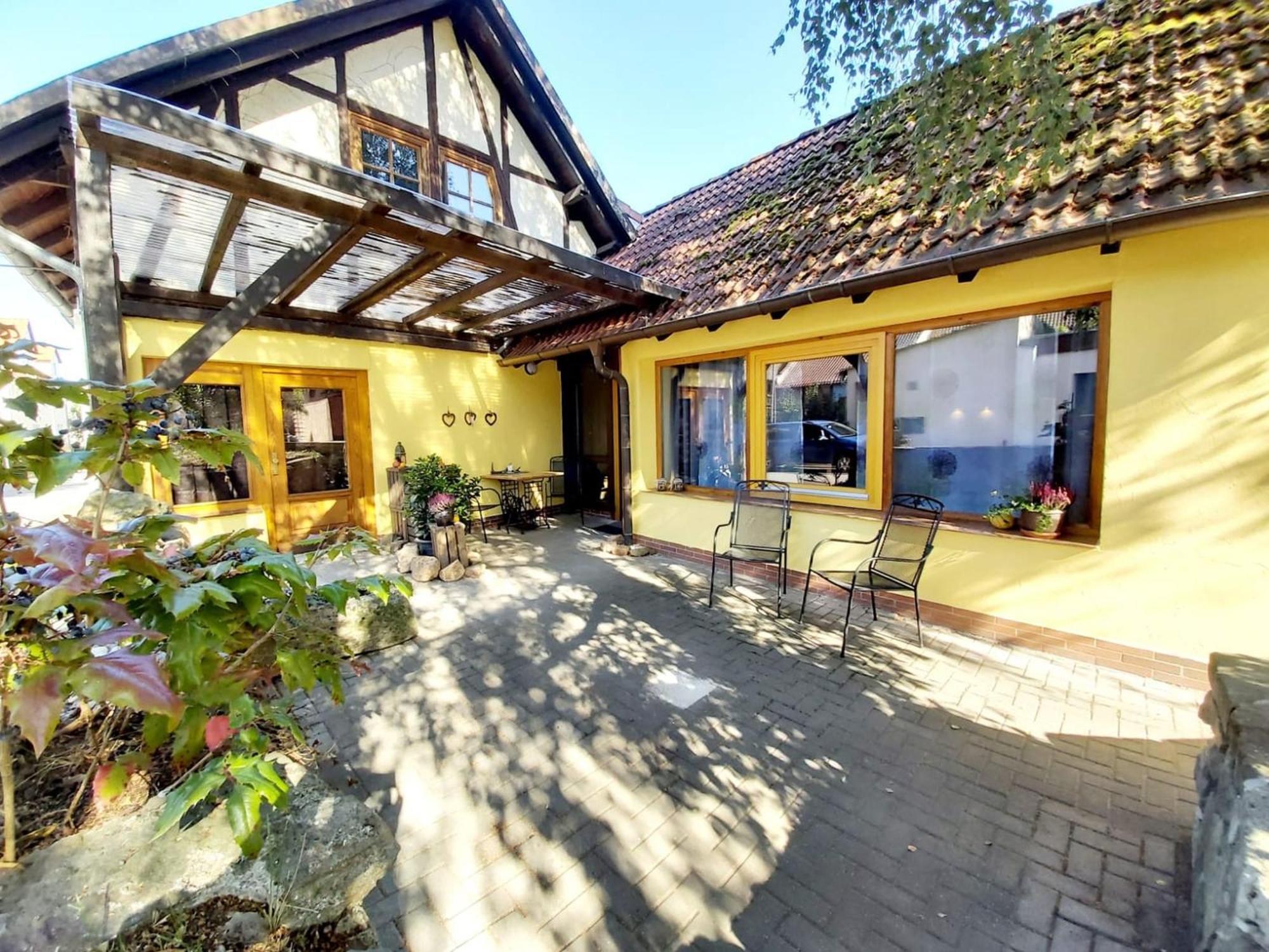 1 * Lohfelden